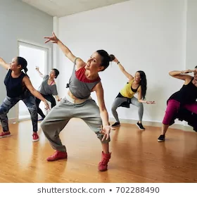 group-energetic-hiphop-dancers-focused-260nw-702288490